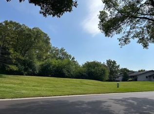 Linden Dr, Eden Prairie, MN 55347