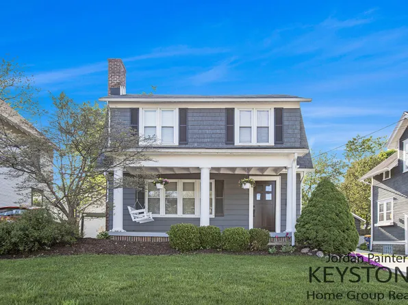 120 Lowell Ave NE, Grand Rapids, MI 49503