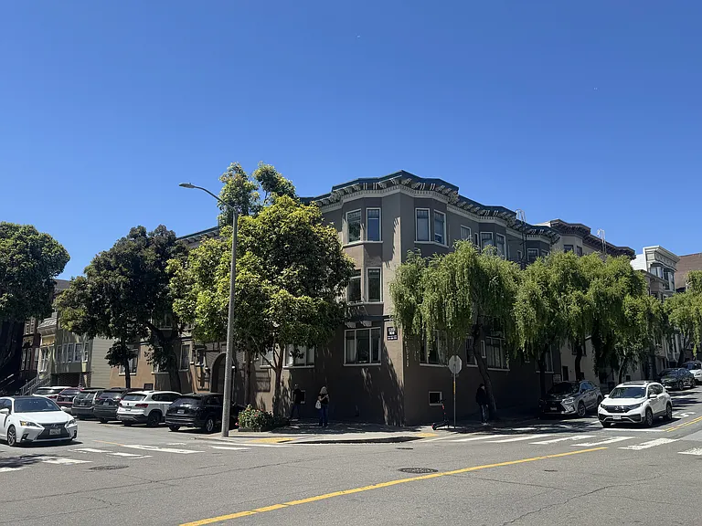 106 Sanchez St — Photo 1