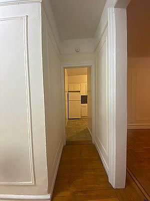5th image of 50 Seaman Ave #6E
