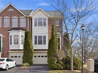 795 Col Edmonds Ct, Warrenton, VA 20186