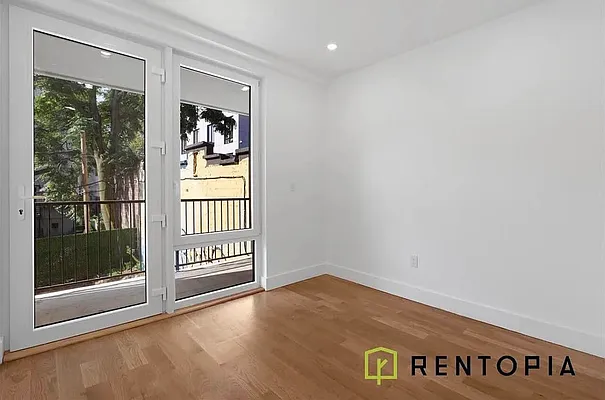 Rented by Rentopia | media 21