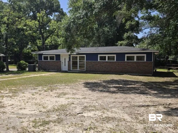 101 Byrd St, Brewton, AL 36426