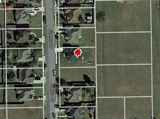 900 Luis Dr, Mercedes, TX 78570