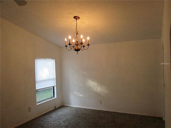 4th image of 411 E 3rd St