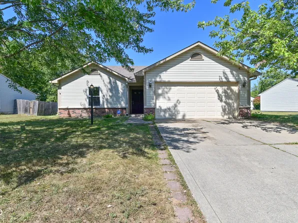 2644 Branigan Creek Blvd, Franklin, IN 46131