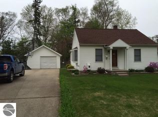 304 S Elizabeth St, Mount Pleasant, MI 48858