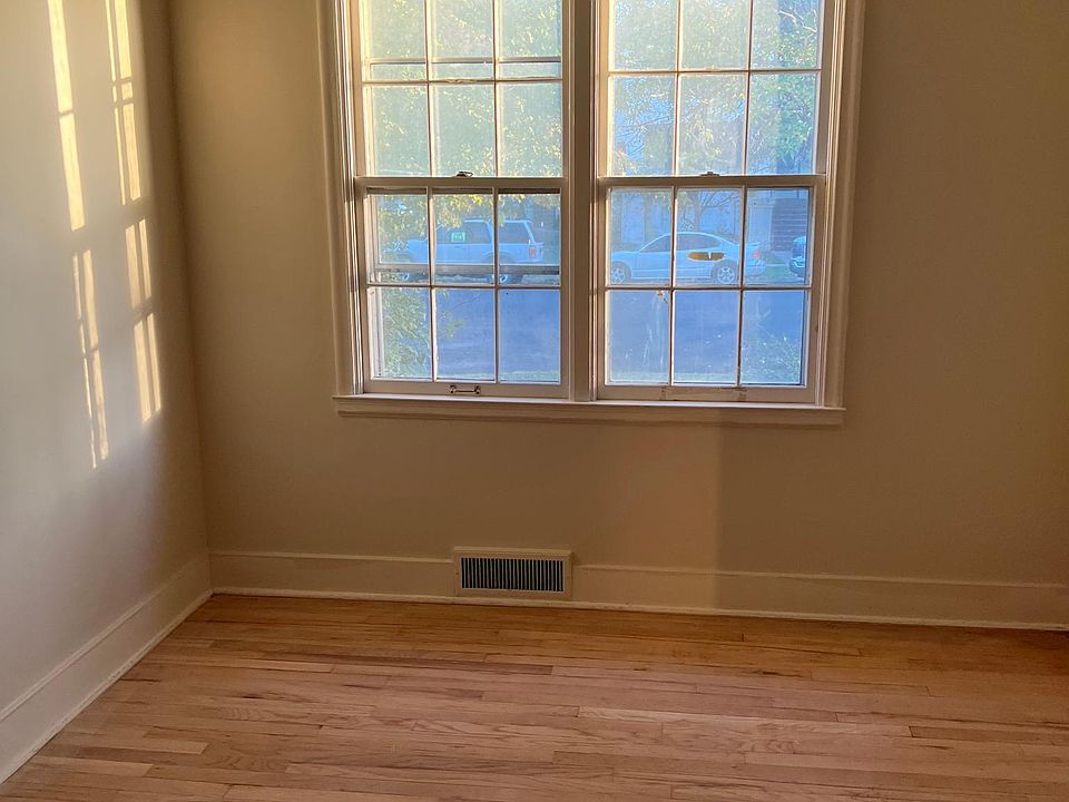 1st image of 501 W 2nd St #2