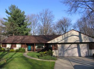 25920 Myrtle Ave, Olmsted Falls, OH