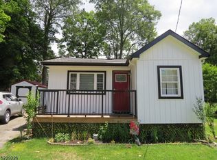 223 Knox Way, Hopatcong, NJ 07843