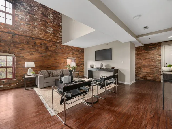 544 S Front St APT 312, Columbus, OH 43215