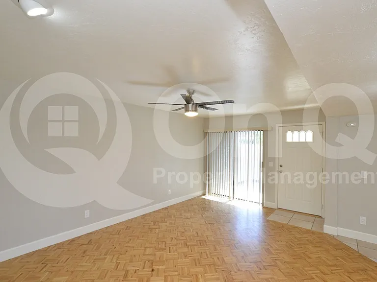 850 S River Dr #1044 — Photo 8