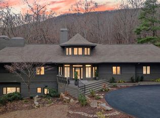 220 Wake Robin Dr, Jasper, GA 30143