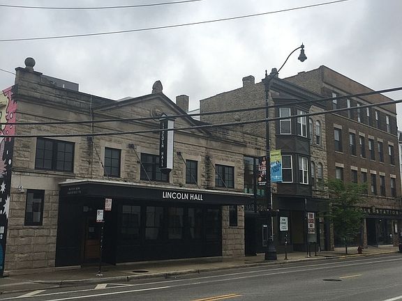 3rd image of 2428 N Lincoln Ave #3
