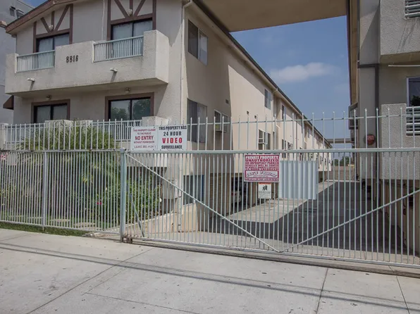 8816 Burnet Ave Unit 2, North Hills, CA 91343
