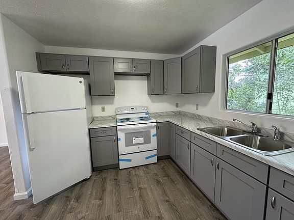 3rd image of 15-0585A Kahukai St