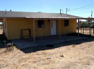 71106 Cedar Ave, Wenden, AZ 85357