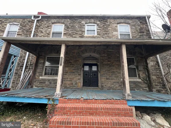 5927 Wayne Ave, Philadelphia, PA 19144