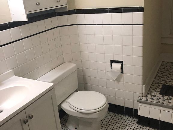 3rd image of 84 Manning Blvd #2