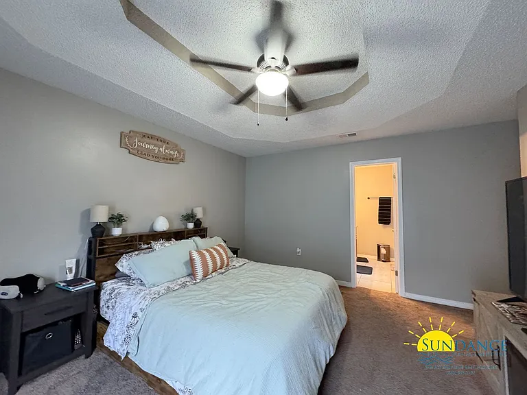 1701 Colonial Ct — Photo 10