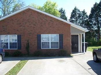 1st image of 1562 Chariot Dr