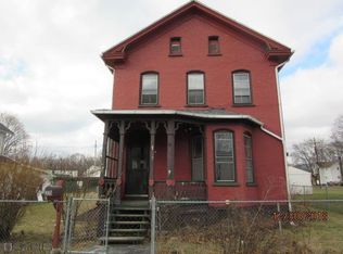 316 S 1st St, Bellwood, PA 16617