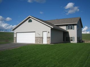 1746 Pleasant View Dr #1746, Mankato, MN 56003