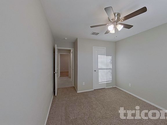 2nd image of 1720 Claireborne Ct