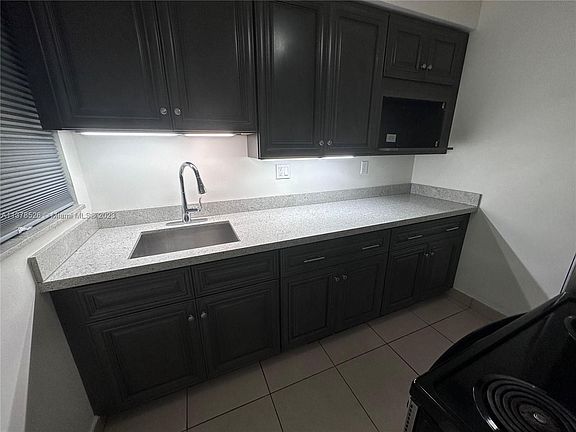 3rd image of 11720 NW 1st Ave #11720