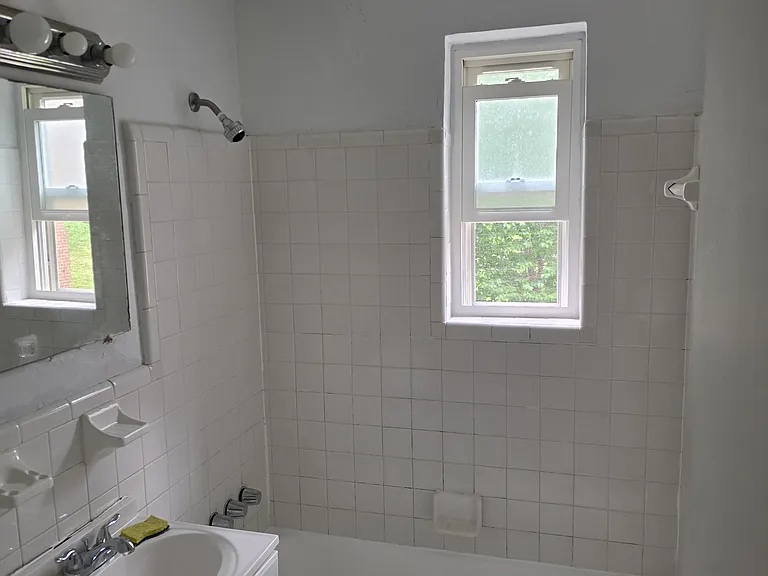3043 Patrick Henry Dr #202 — Photo 2