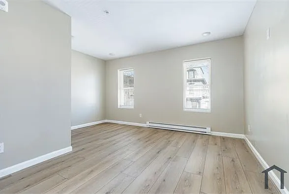 4713 Penn St #E — Photo 28