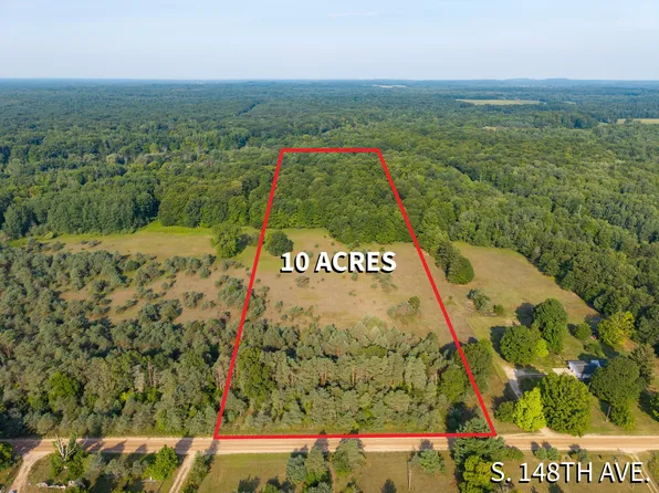 1 E Arthur Rd, Rothbury, MI 49452