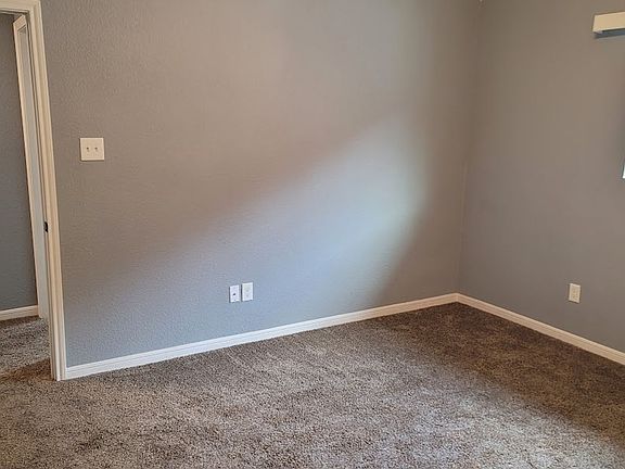 3rd image of 806 Jefferson Ave #810-C