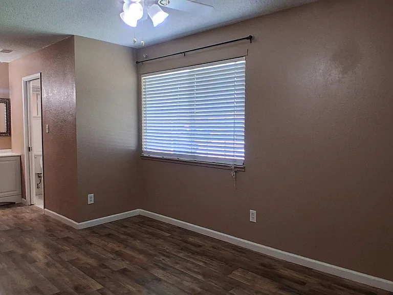 3013 Freedom Ln — Photo 7
