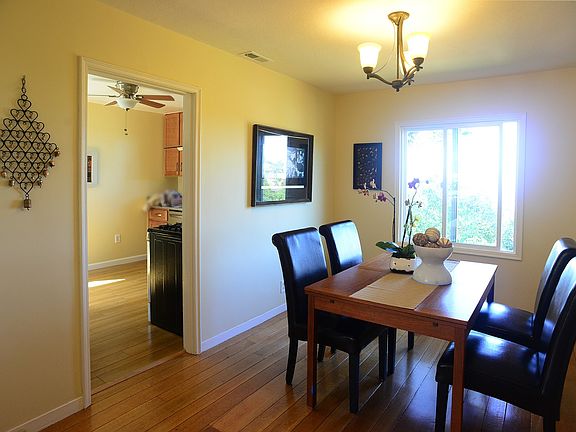4th image of 7301 Sunkist Dr
