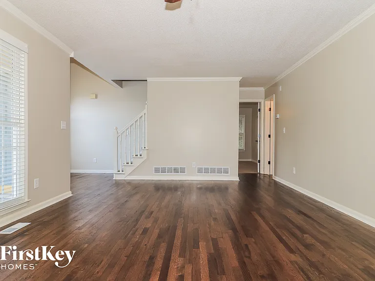 42 Appleton Way — Photo 7