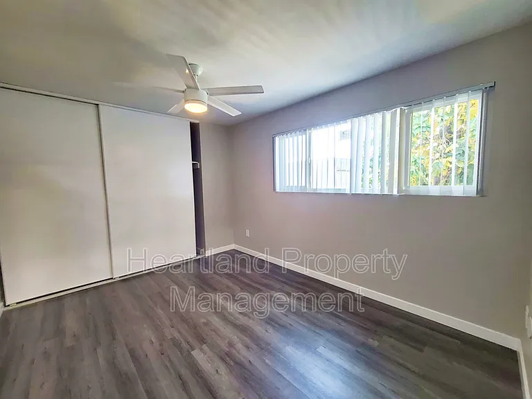 4879 Parks Ave #7 — Photo 5
