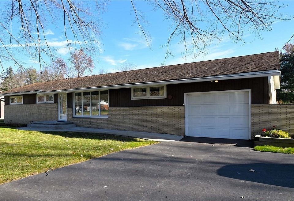 1st image of 8315 Harmon Dr