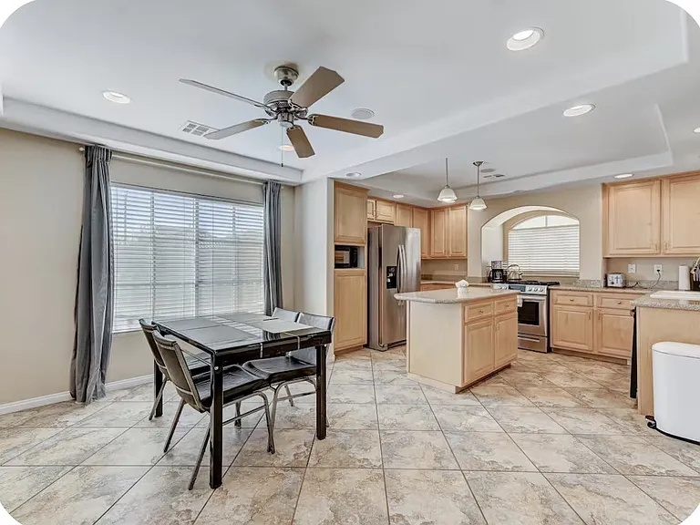 4622 Mission Meadow Cir — Photo 5