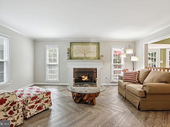 3rd image of 11323 Glen Park Dr