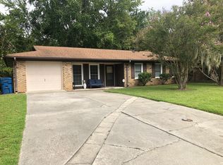 338 Oxford Rd, Ladson, SC 29456