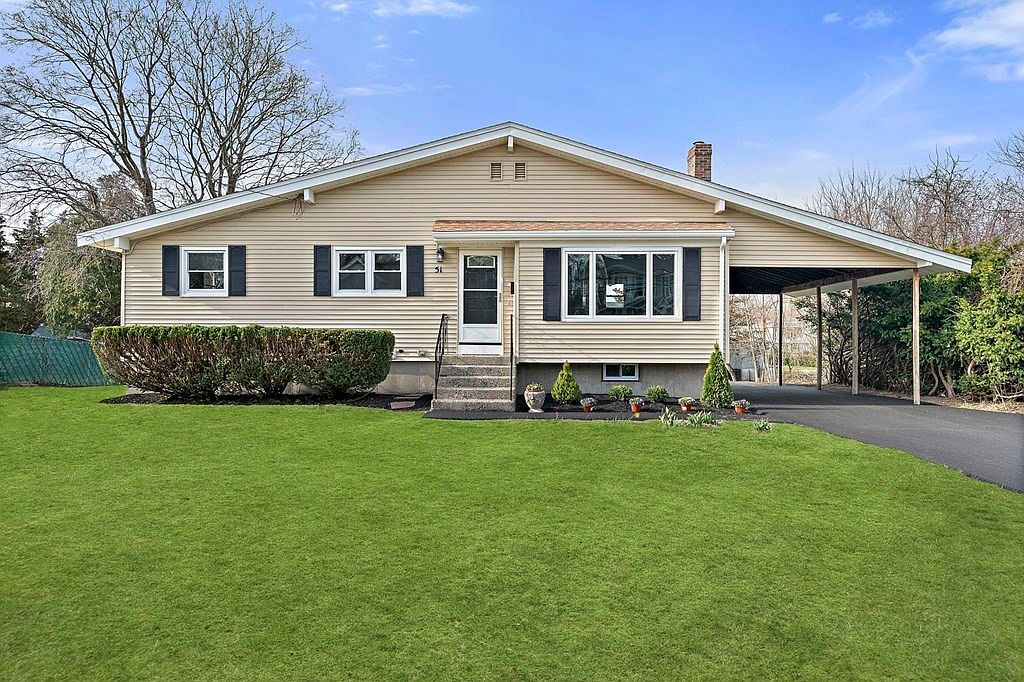 51 Grove St, Randolph, MA 02368 Zillow