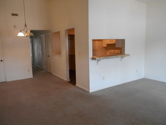 4th image of 5338 Tuttle Creek Ct