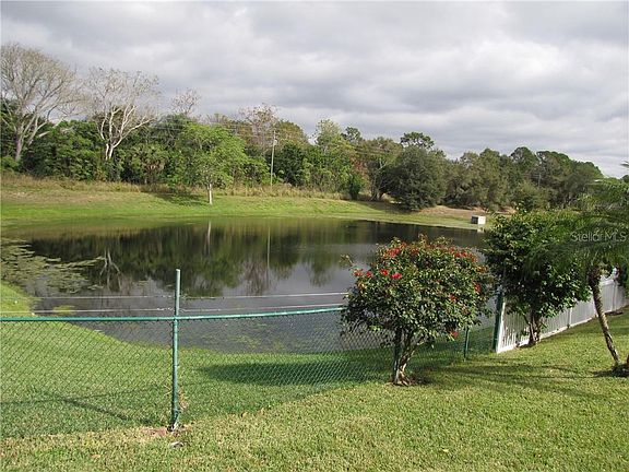 4th image of 2904 Chancery Ln