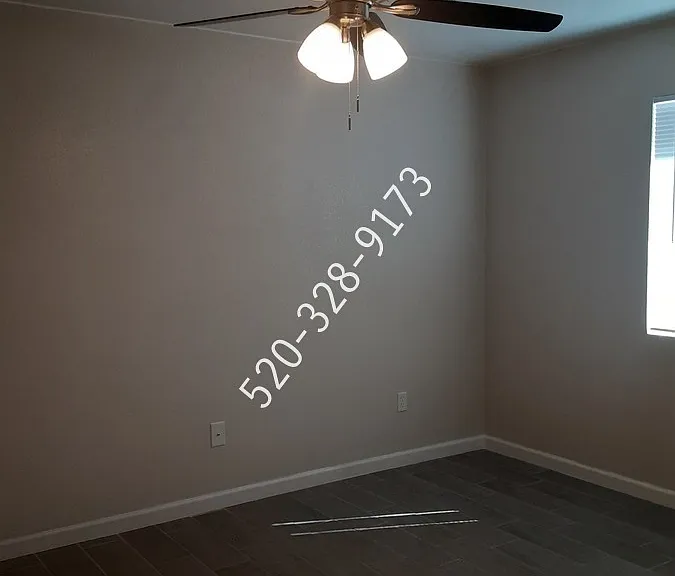 2447 N Santa Rita Ave — Photo 9