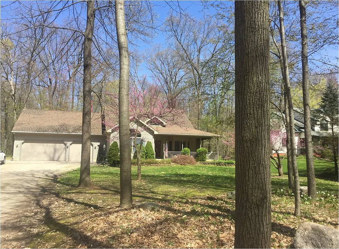 8418 Roscommon Ct photo 1