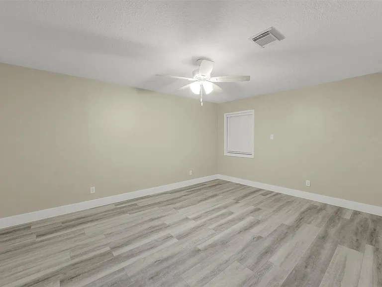 4138 Club Valley Dr — Photo 13