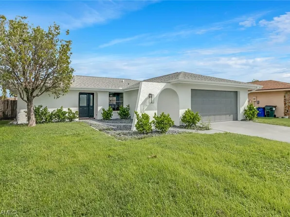 9730 Deerfoot Dr, Fort Myers, FL 33919