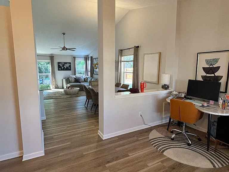 218 Walter Ct — Photo 17