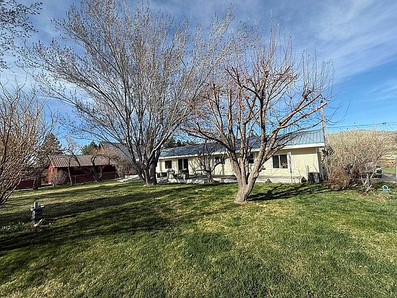 2nd image of 426 Rancho Circle Dr